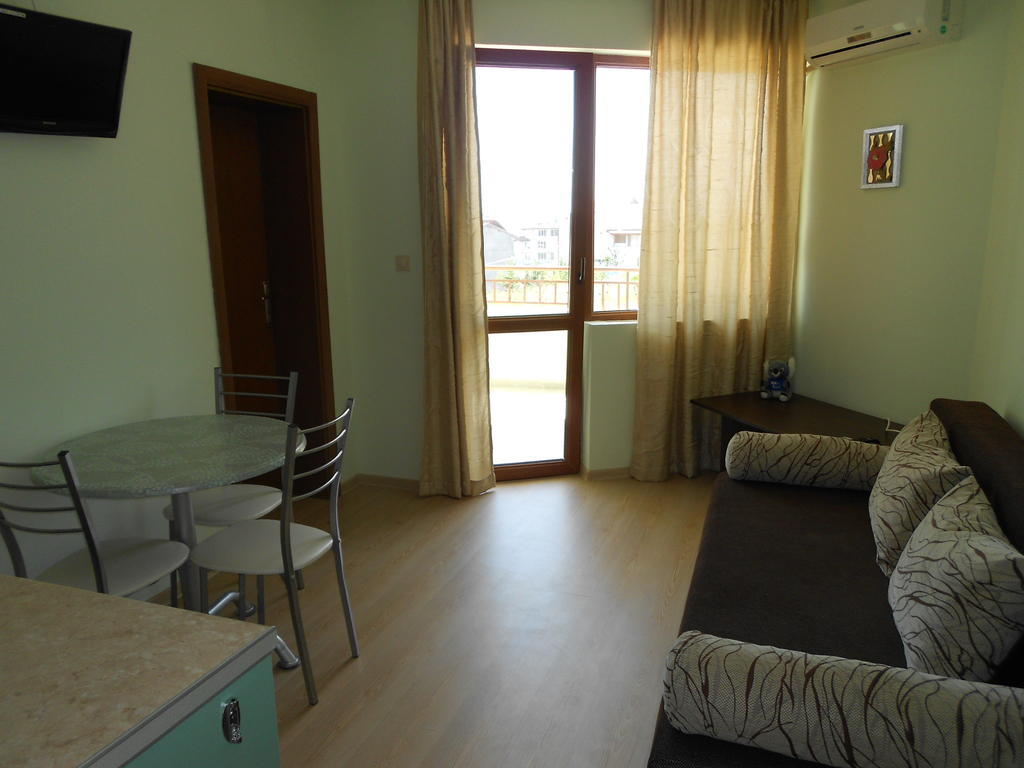 Family Hotel Amore Bjala Pokoj fotografie