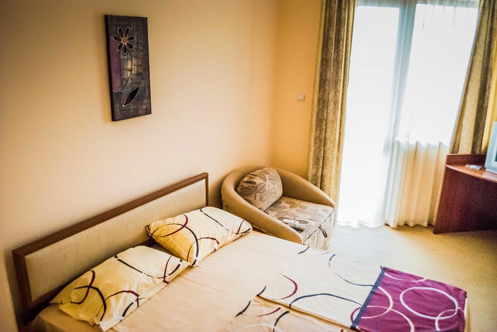 Family Hotel Amore Bjala Exteriér fotografie