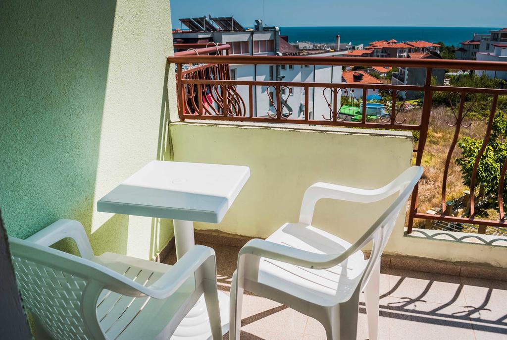 Family Hotel Amore Bjala Exteriér fotografie