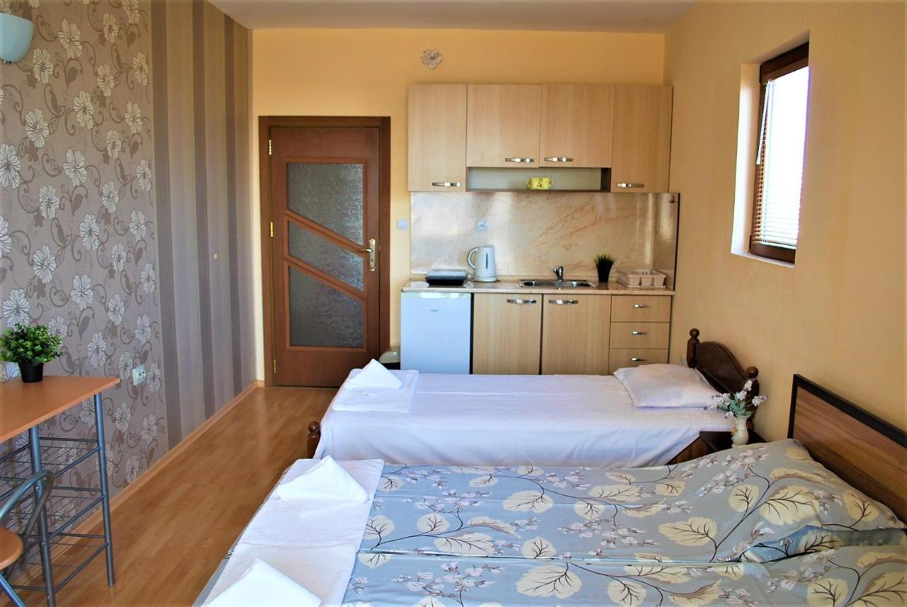 Family Hotel Amore Bjala Exteriér fotografie